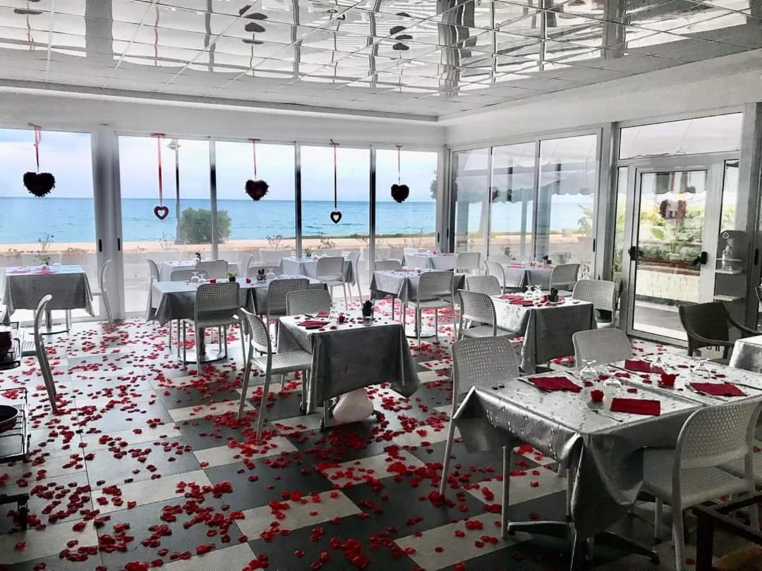 Hotel Ristorante Stellato Trebisacce Eksteriør billede